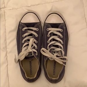 Navy converse